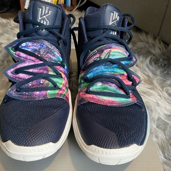Kyrie 5 multi color metallic silver - Picture 7 of 8